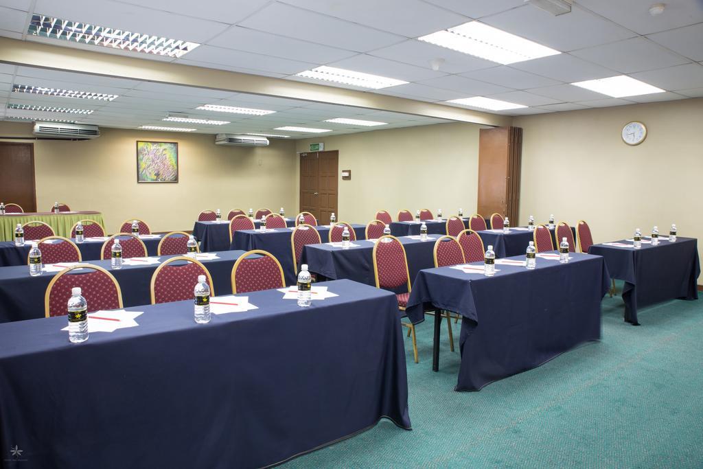 Hotel Seri Malaysia Mersing Extérieur photo